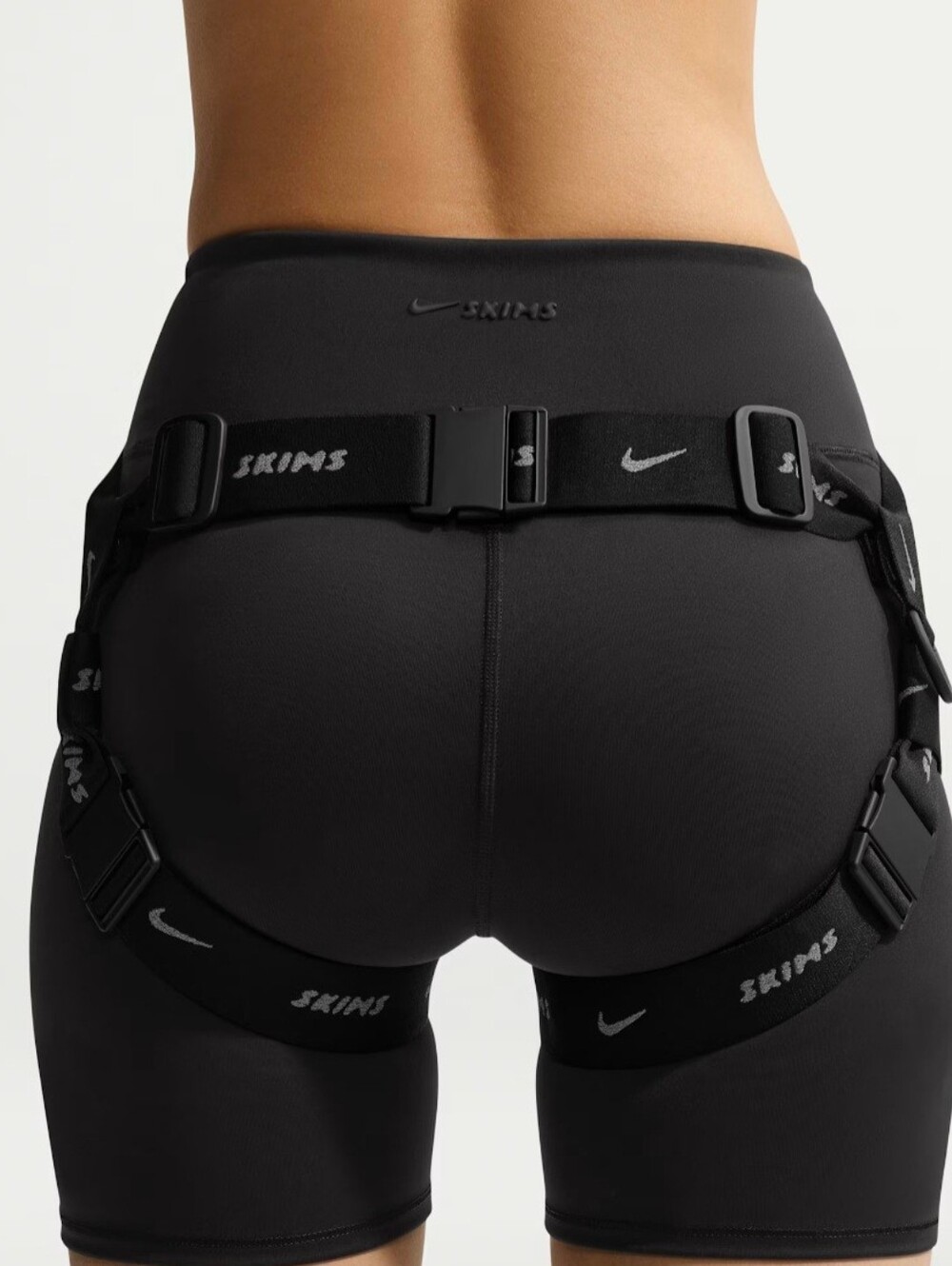 NIKE SKIMS Women's Harness Waistpaack New w/out Tags! - Picture 2 of 6